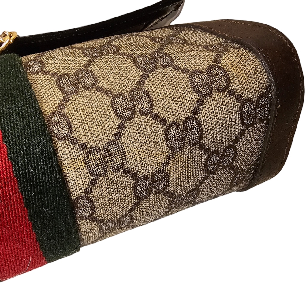 VINTAGE GUCCI CLUTCH - Picture 8 of 12